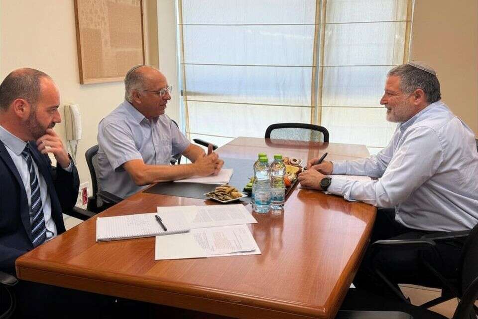 ראש השב"כ דוד זיני והשופט נועם סולברג , .