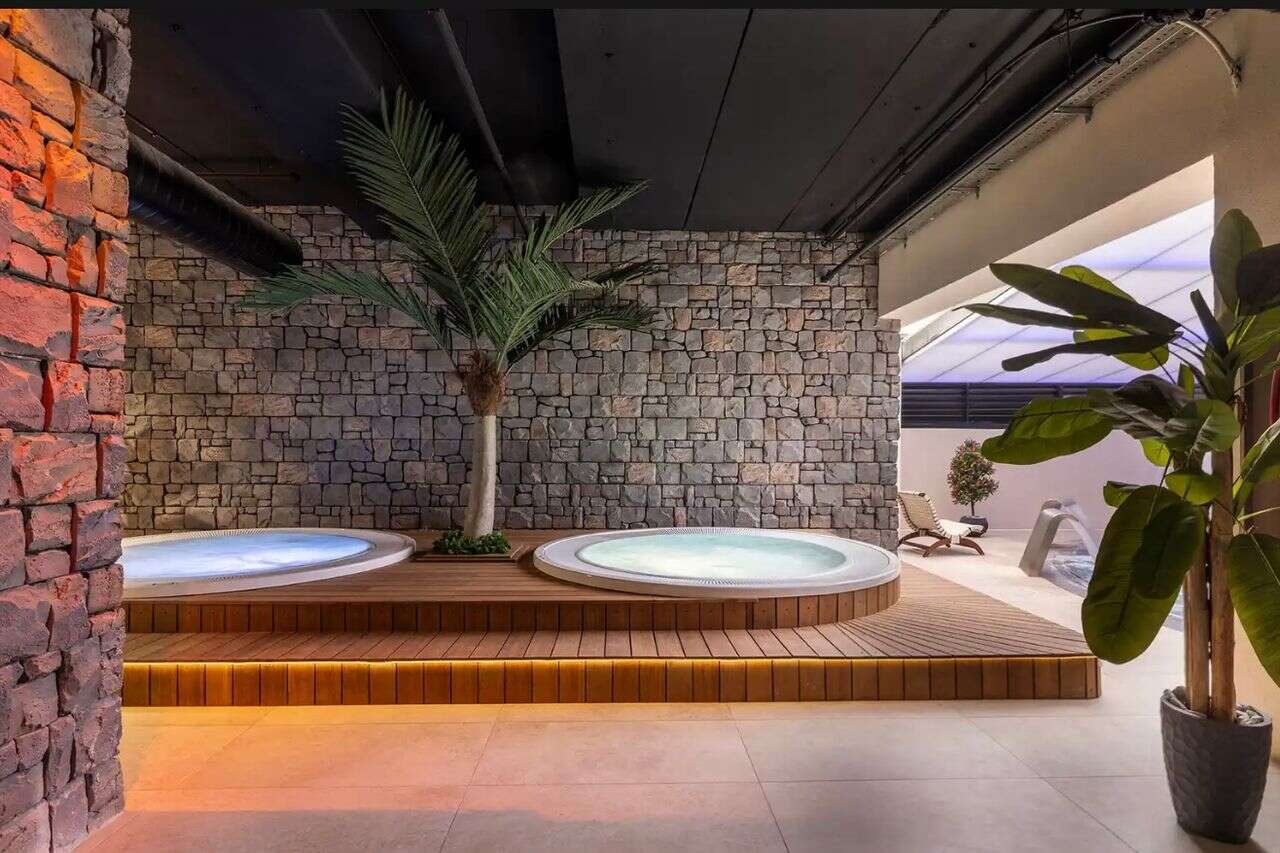 Slides 250 meters long - and a pampering spa: get to know the newly opened complex