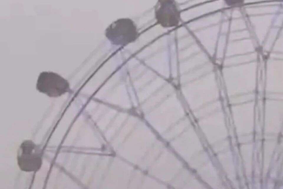 מלחיץ - גלגל ענק יצא משליטה , רשתות חברתיות