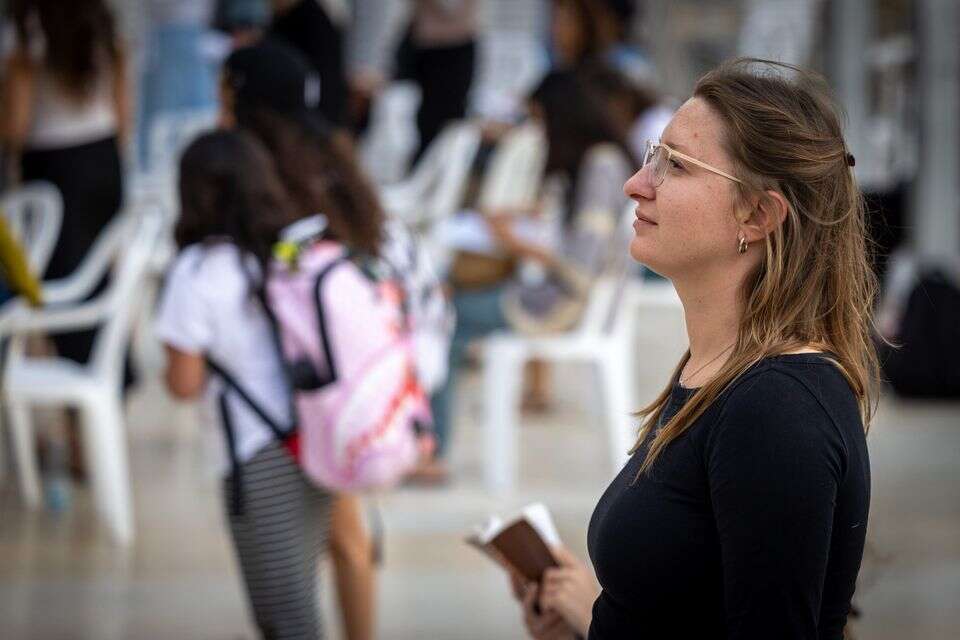 גבריאלה דנמור , אורן בן חקון