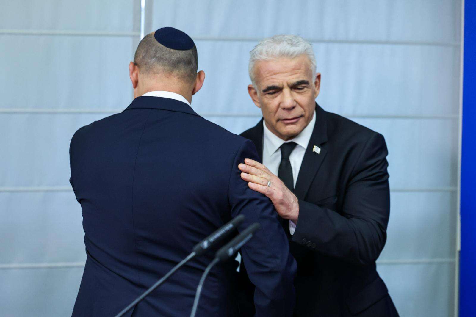 יאיר לפיד ונפתלי בנט , אורן בן חקון