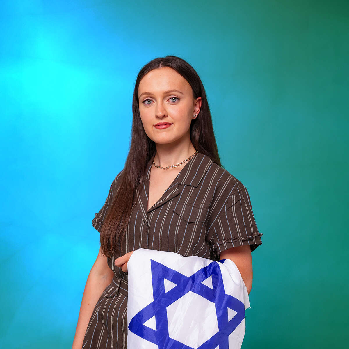 בקיץ הזה תלבשי כחול-לבן: הסטייל של העולים החדשים