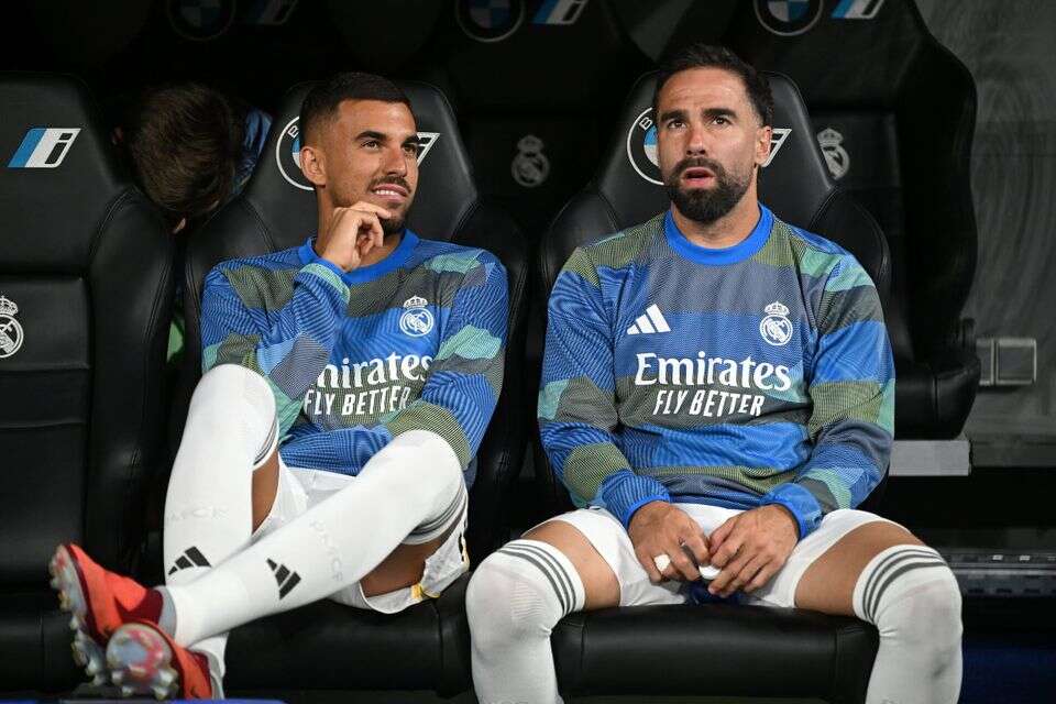 דני קרבחאל ודני סבאיוס על הספסל , Getty Images