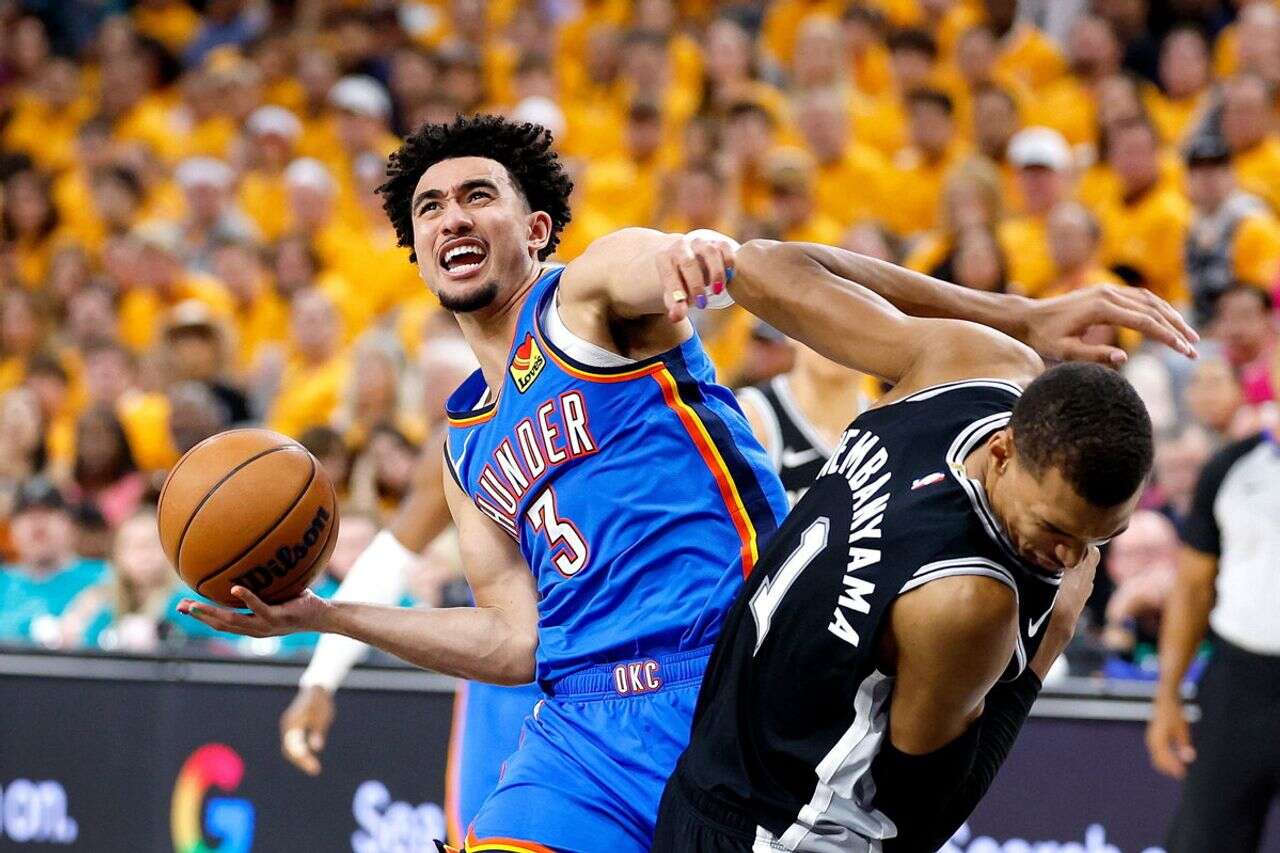 Thanks to a surprising club record: Oklahoma beat San Antonio and became 1:2