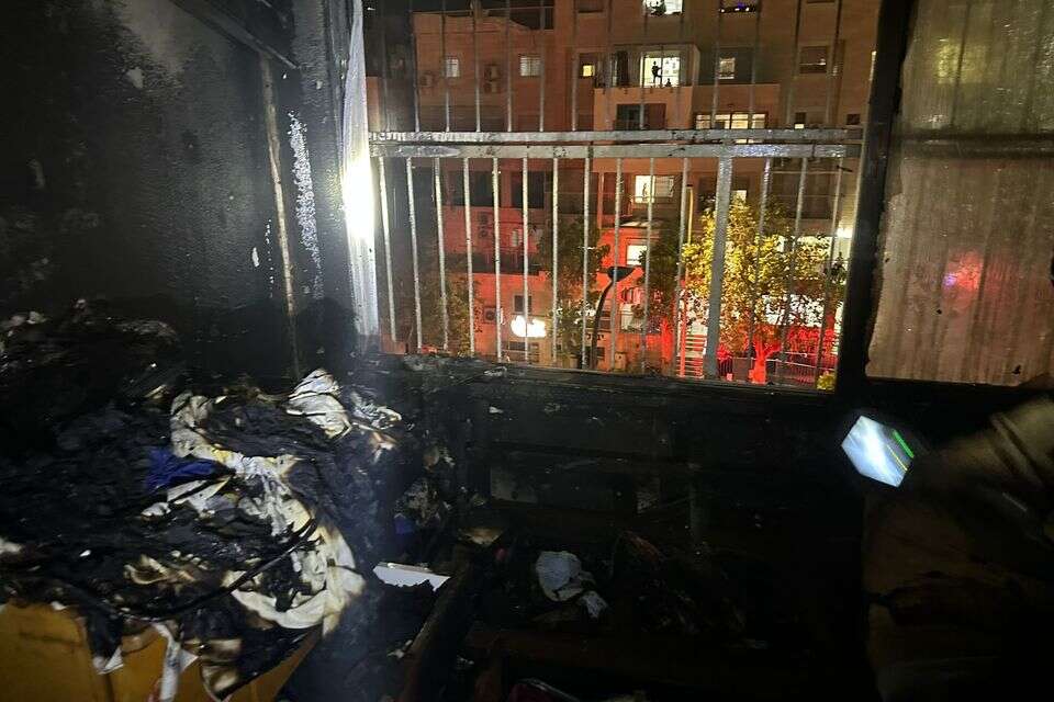 שריפה פרצה בחדר הילדים בדירה בעיר מודיעין עילית , כבאות והצלה