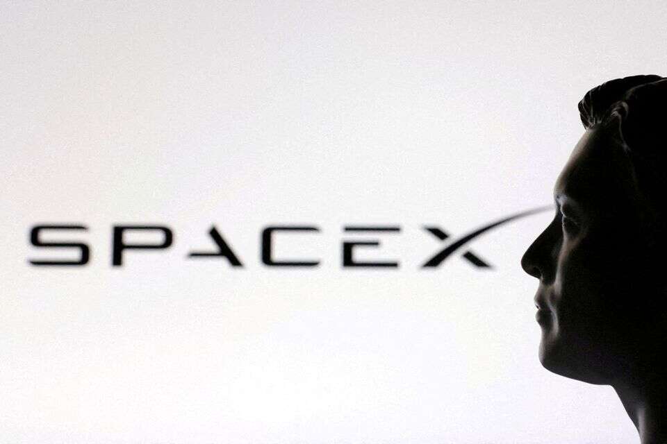 SpaceX , רויטרס