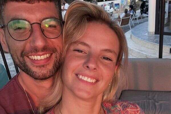 נדרשת לשאלה מי האבא. סופי ודור , אינסטגרם