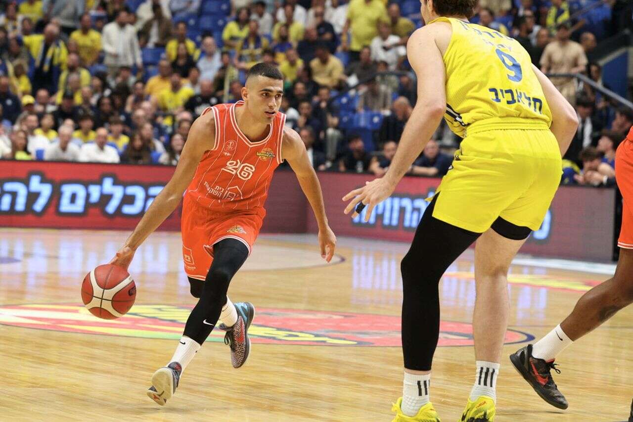 Live from the Premier League: Maccabi Tel Aviv - Hapoel Tel Aviv 0:0