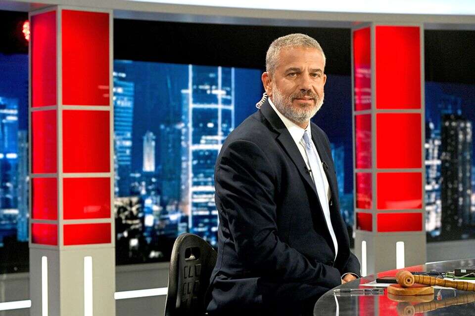 ינון מגל , אפרת אשל