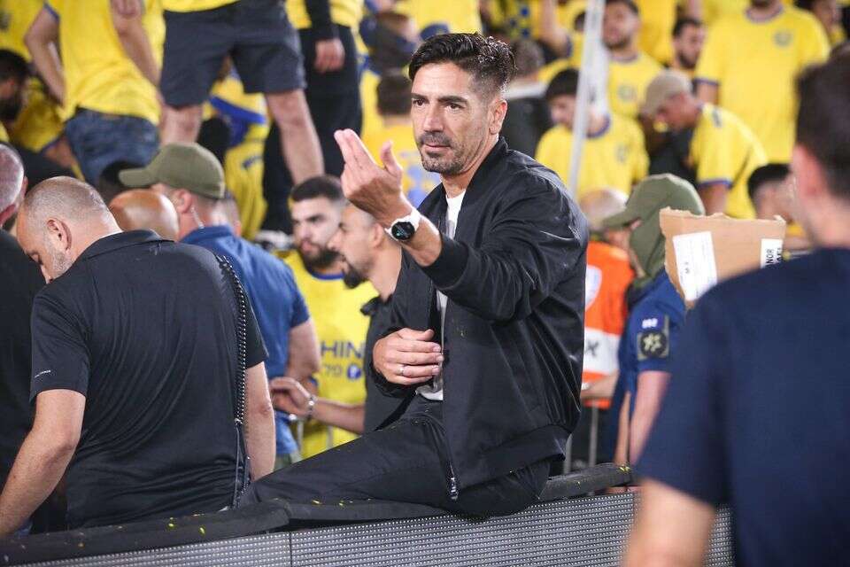 יואב זיו , עמי שומן