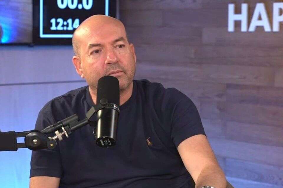 אייל ברקוביץ' , צילום מסך "הקוסם ובניו"