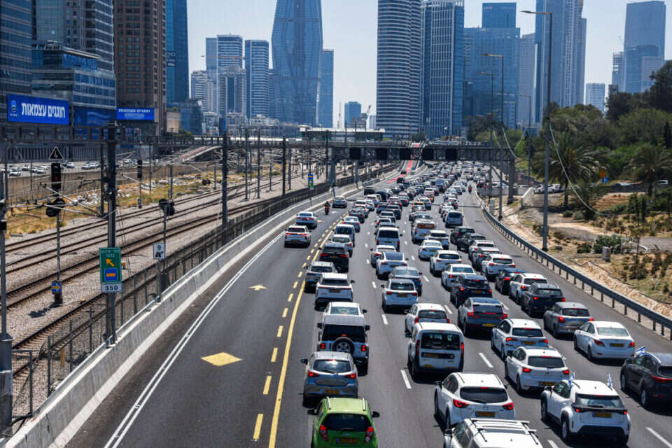 נתיבי איילון , יהושע יוסף