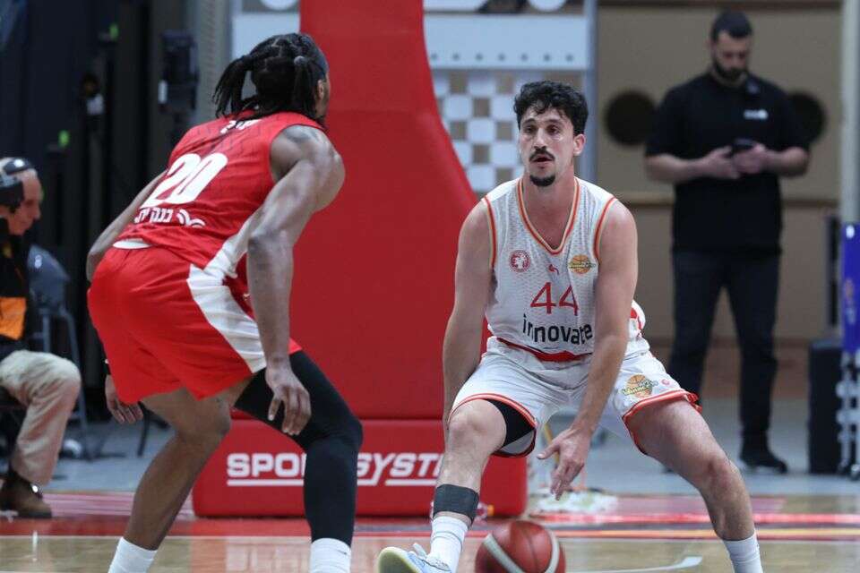ניב משגב מול אקסבייר סניד , דני מרון