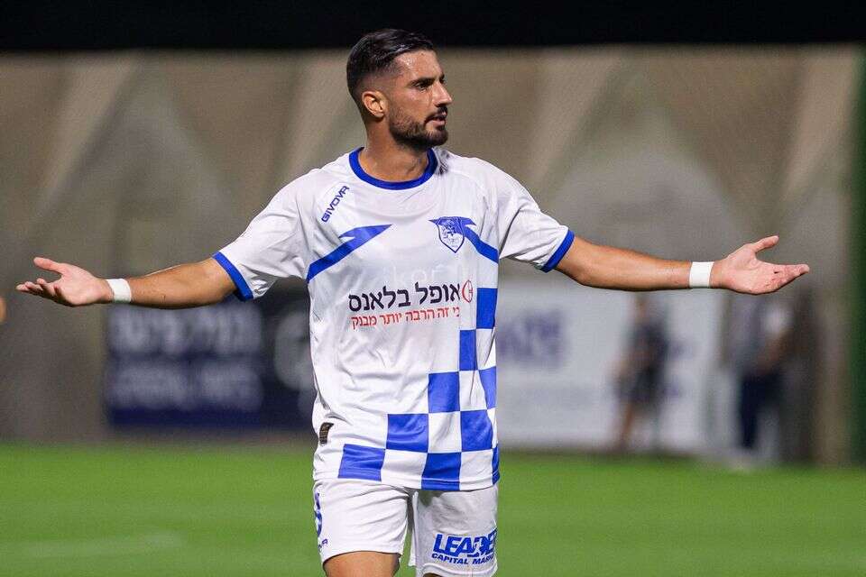 ניב זריהן במכבי יפו , קובי אליהו