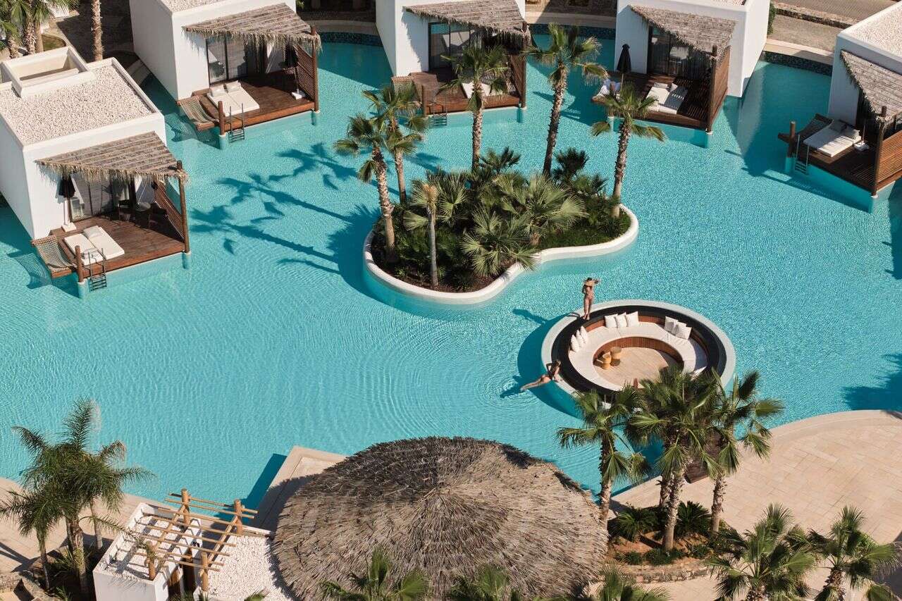 Look like the Maldives, are in Crete: 5 hotels that will make you want to book a vacation