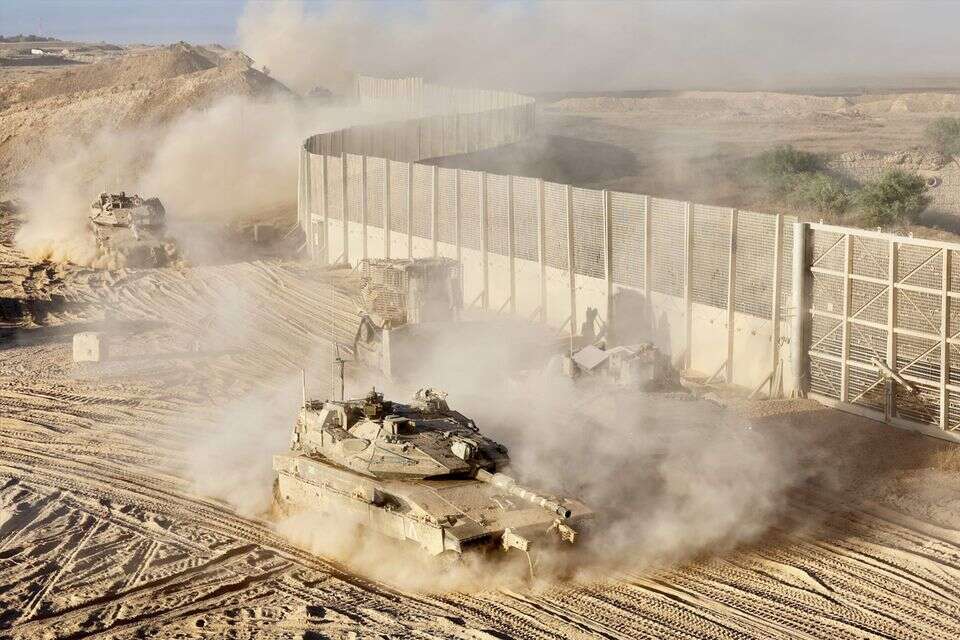 כוחות צה"ל בגבול עזה. לא נשלח כוח רגלי לפתח המנהרה בגזרה הדרומית כפי שהלוי דרש , אורן כהן