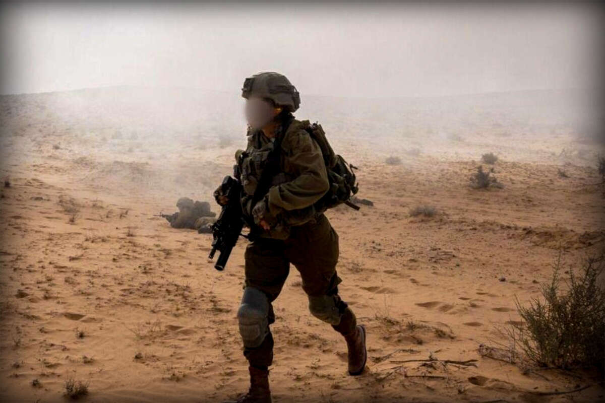  לוחמת צה"ל צילום:  דובר צה"ל