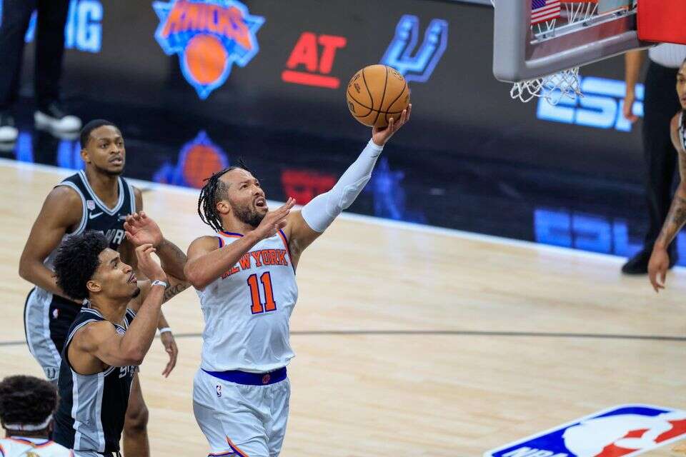 ג'יילן ברונסון בגמר ה-NBA , EPA