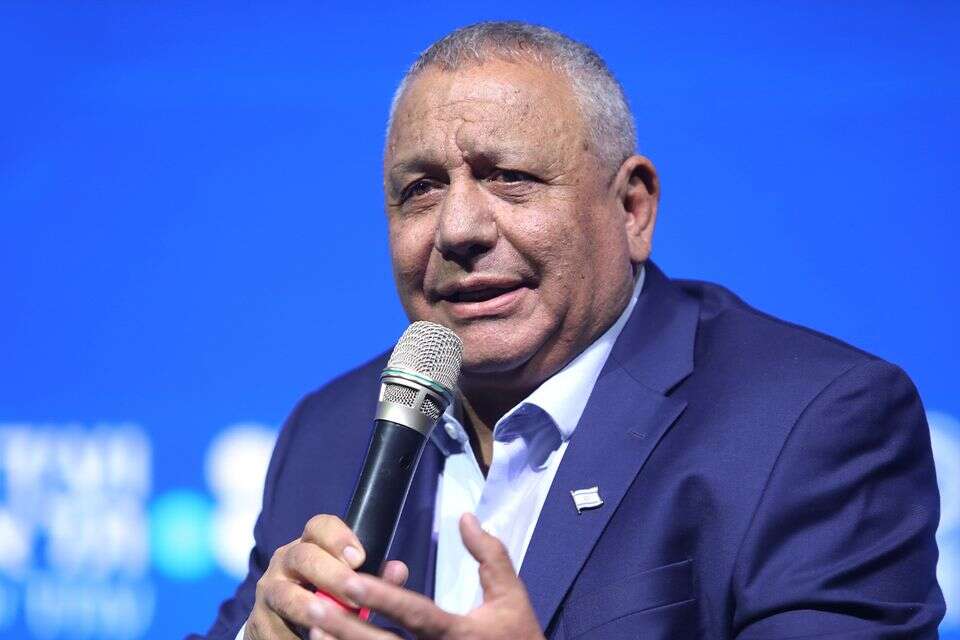 גדי איזנקוט , גדעון מרקוביץ'