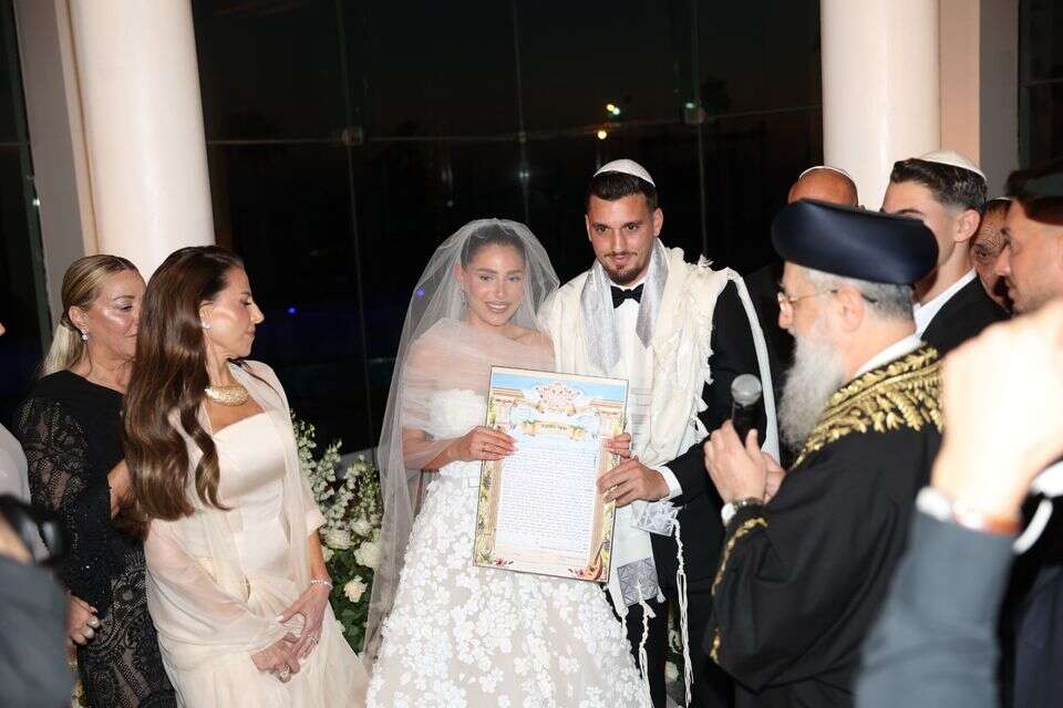ירדן שועה ואור זוארץ מתחת לחופה , אור גפן