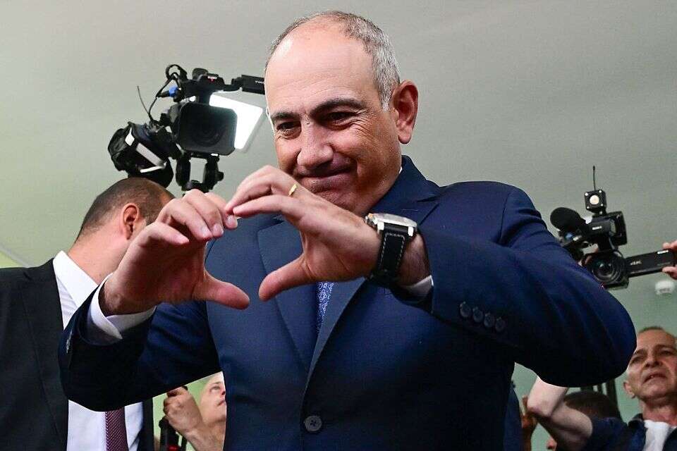ראש ממשלת ארמניה, ניקול פשניאן לאחר ניצחונו בבחירות לפרלמנט , איי.אף.פי