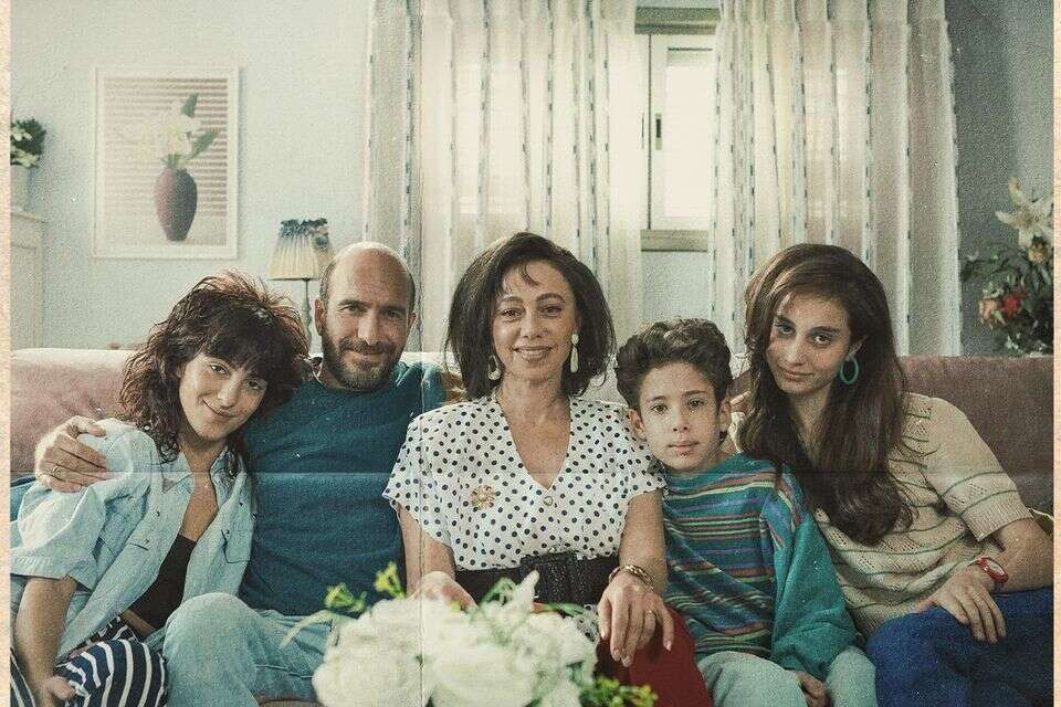 עצמאות , באדיבות גרין פרודקשנס וסרטי יונייטד קינג