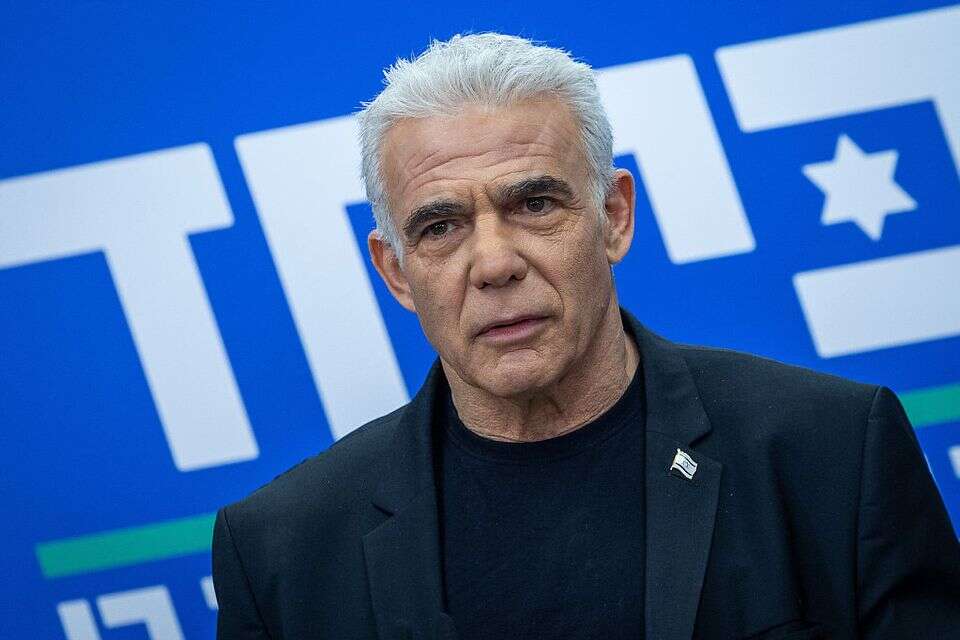 יאיר לפיד
, אורן בן חקון