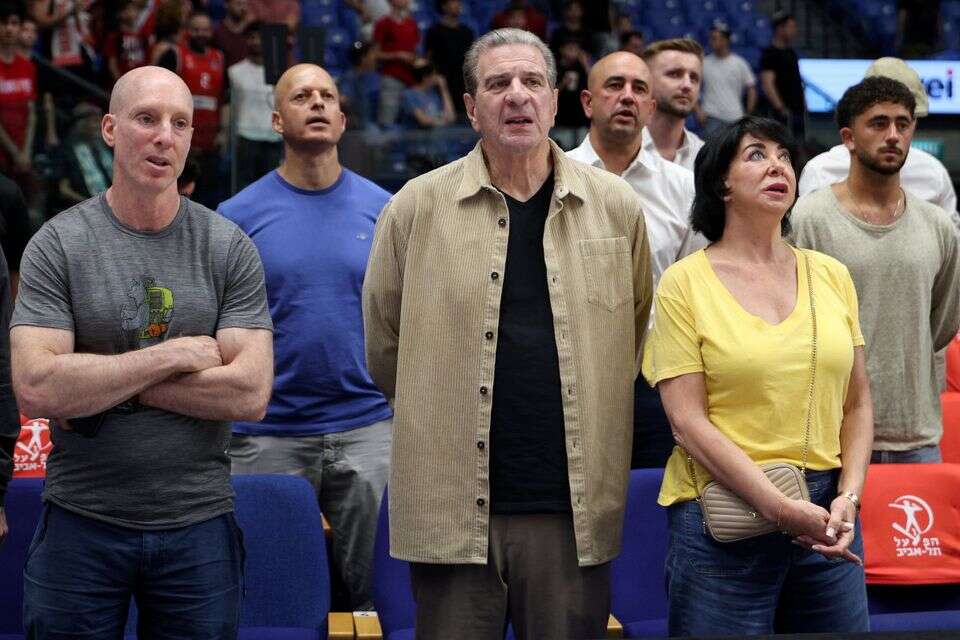 אודי רקנאטי וריצ'ארד דיץ, מבעלי מכבי ת"א , אלן שיבר
