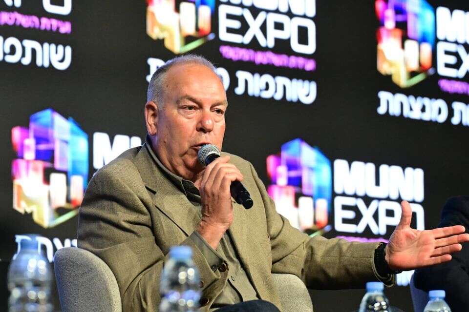 דובי אמיתי , יוסי זליגר
