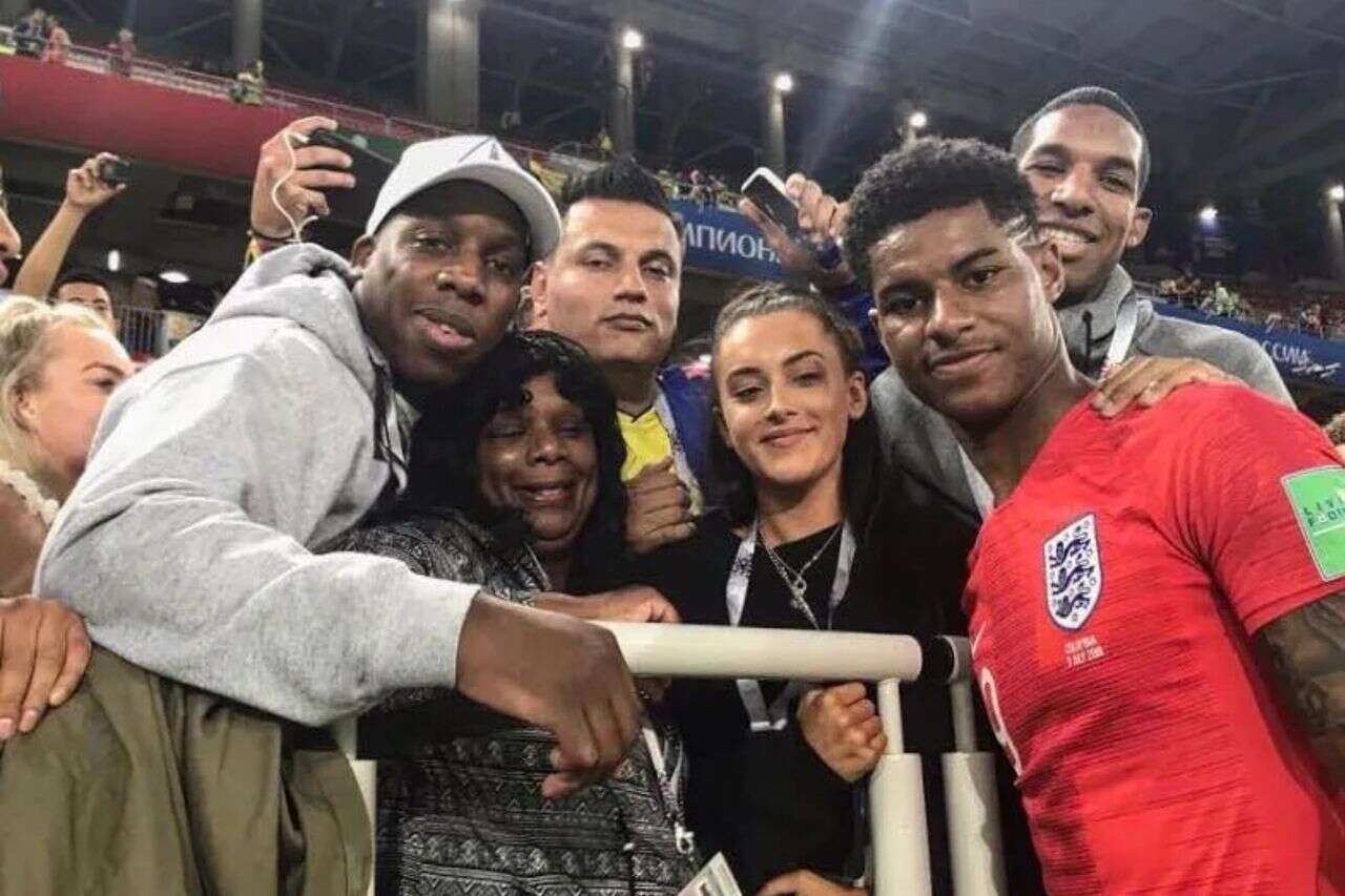 At the height of the World Cup: the couple of the star of the England team reveals a medical drama