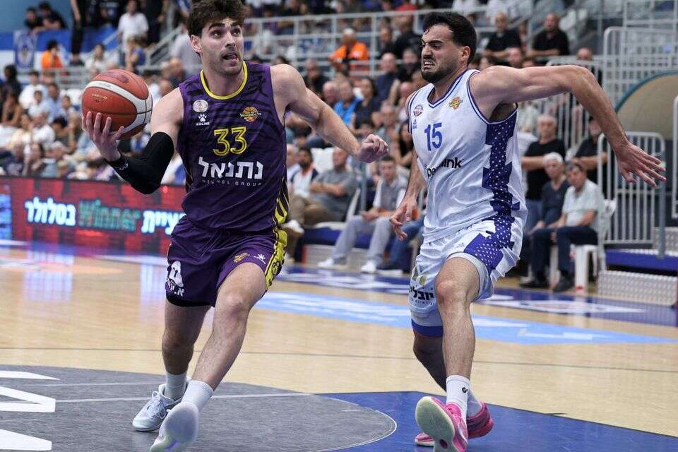 שלו לוגשי ויאיר קרביץ , אלן שיבר