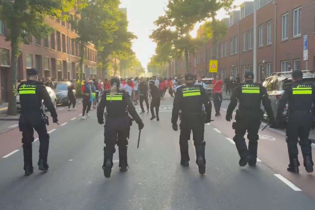 Throwing stones and Palestinian flags: Moroccan fans riot in the Netherlands