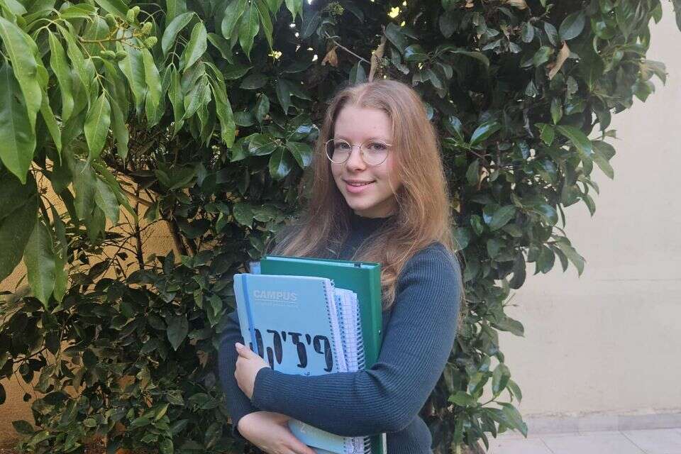 מצאנו את התלמידה הטובה ביותר בישראל: ראיון עם שיאנית הבגרויות