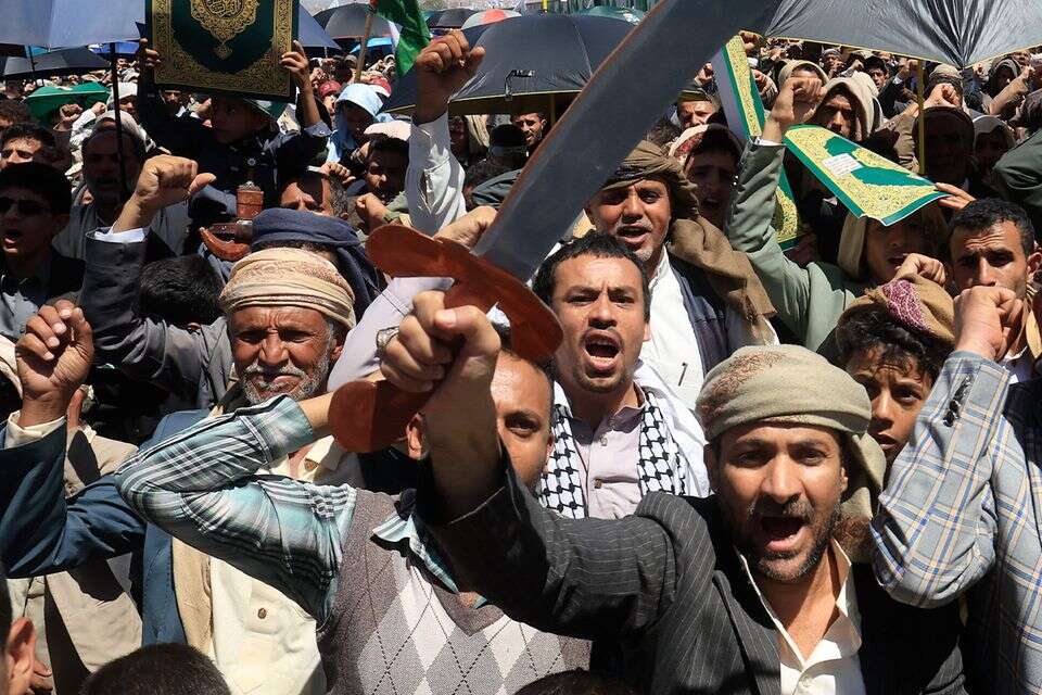 החות'ים מעלים הילוך , EPA