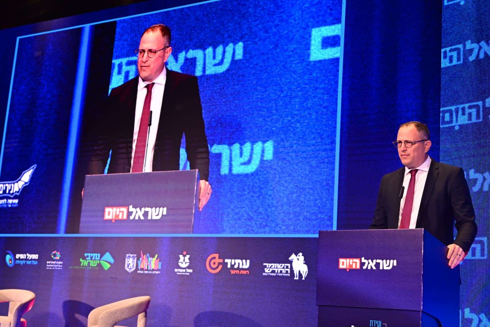 עורך "ישראל היום" עמר לחמנוביץ , לירון מולדובן
