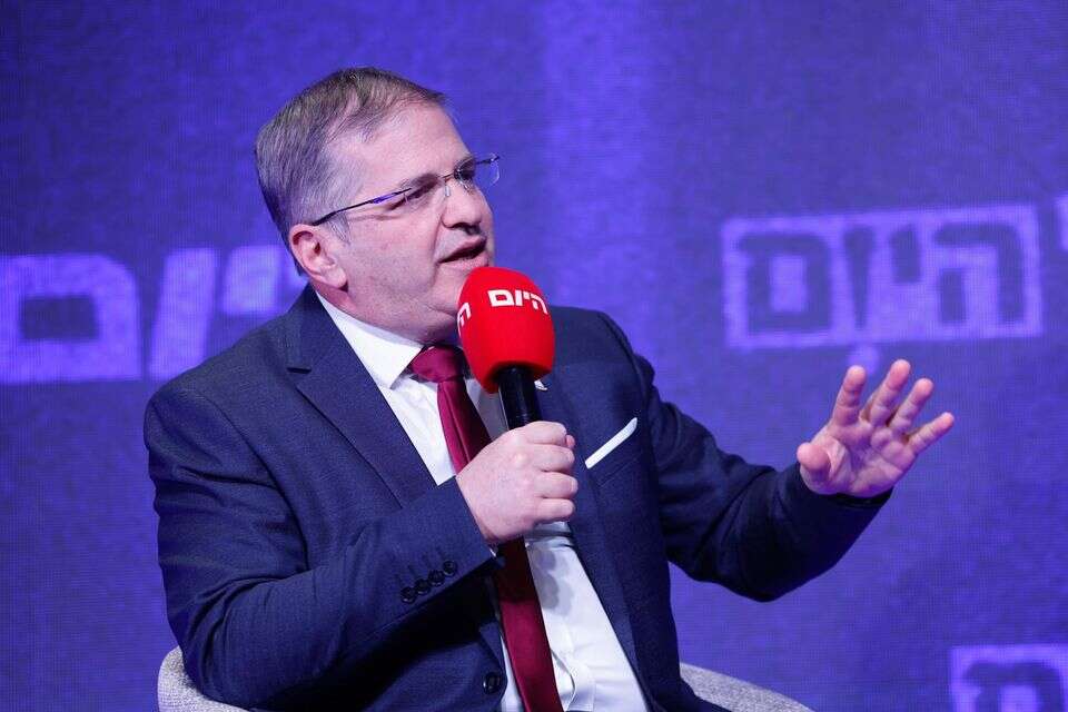 יואב קיש בוועידה השנתית של "ישראל היום" , אורן בן חקון