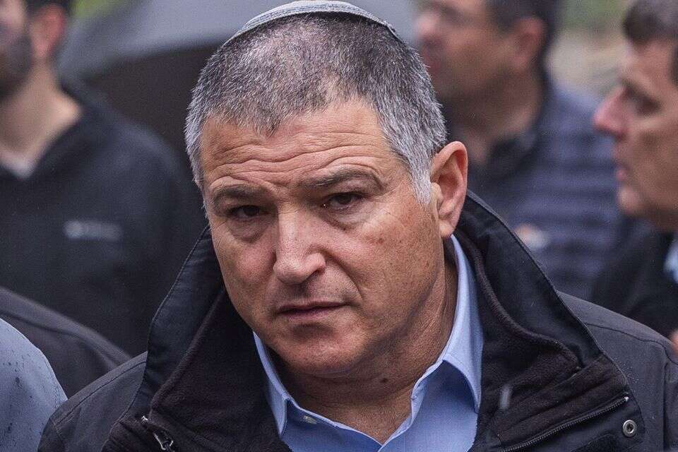 דוד זיני , אורן בן חקון