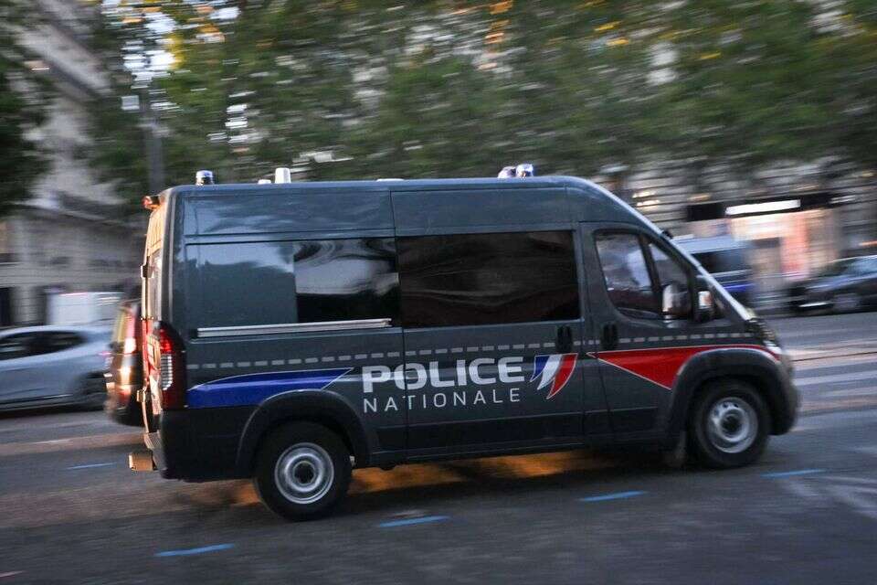 ניידת משטרה בצרפת , EPA