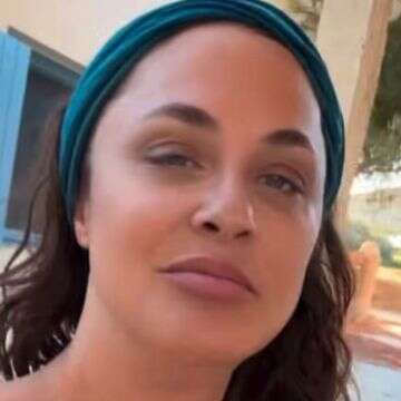 "פרידה כואבת": קרן פלס מגלה סוד שהסתירה