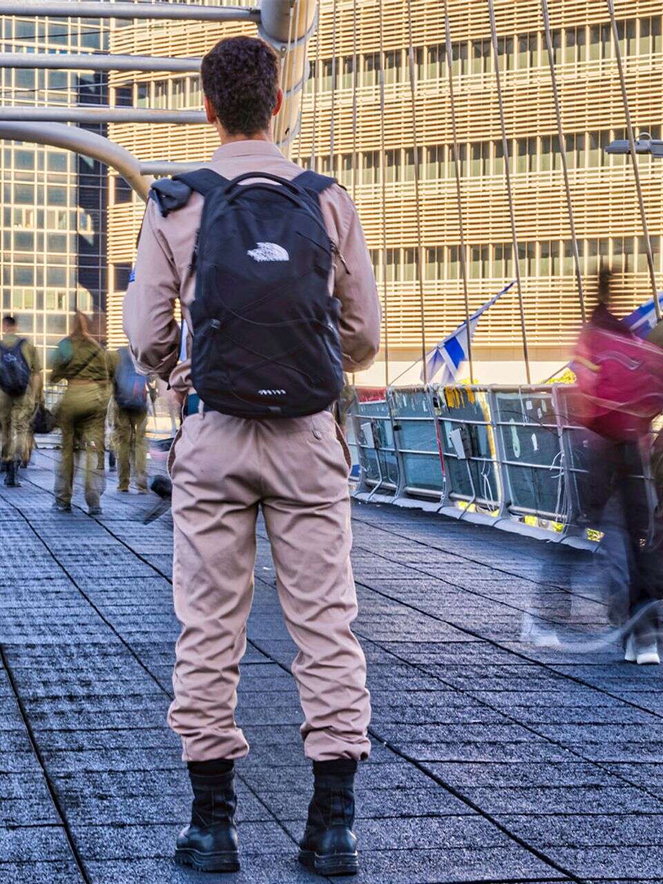 העתיד שלנו נקבע בגיל 18 - וזו בעיה חמורה