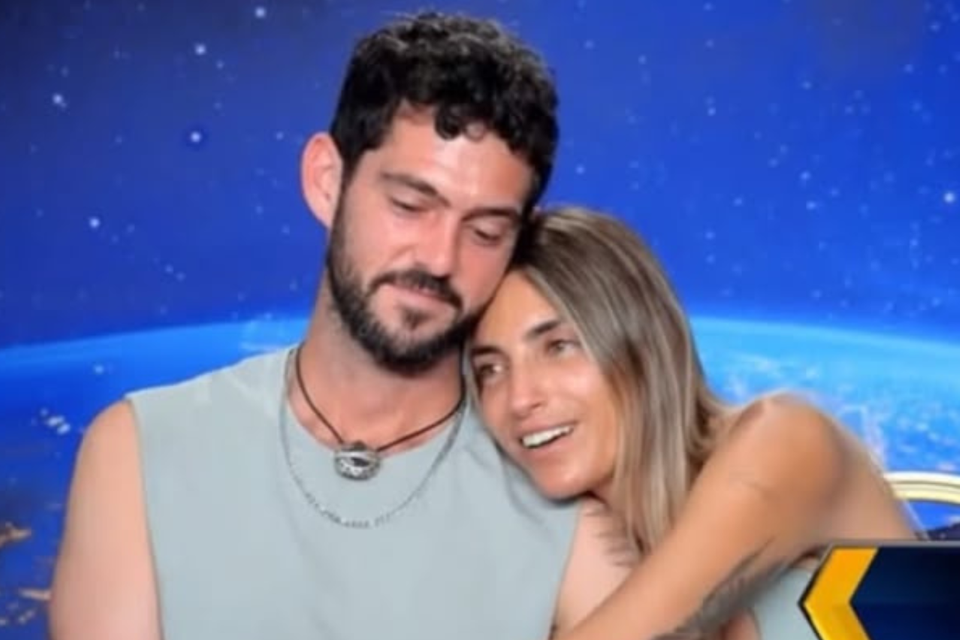 מאי חטואל , קשת 12