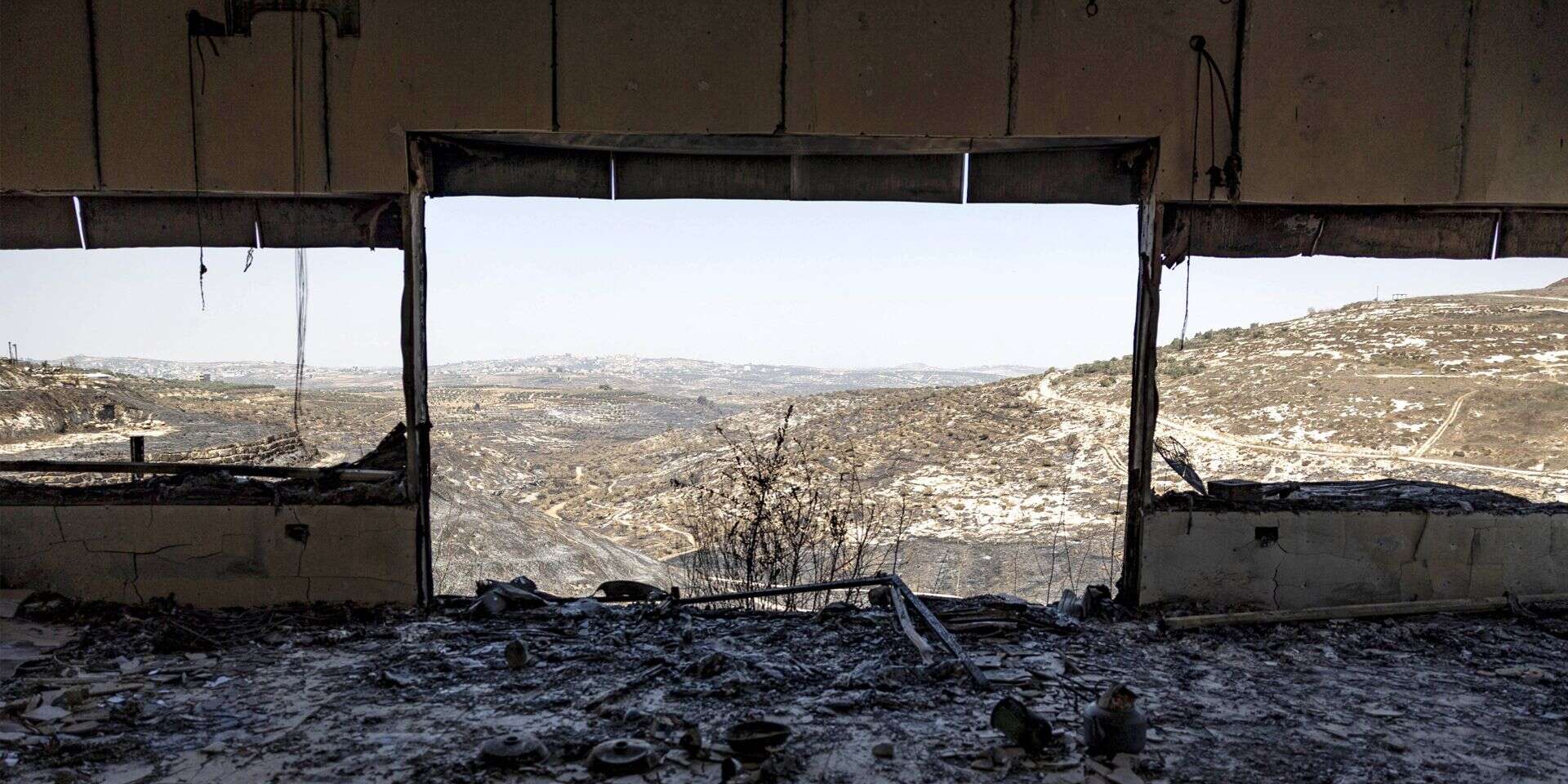 התושבים מתמקדים באסון שנמנע - ולא בנזק שנעשה. חוות גלעד , נעמה שטרן