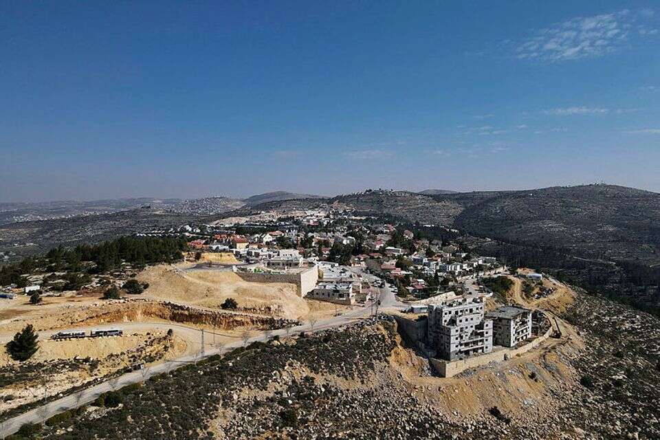 היישוב עלי במבט מלמעלה , AP
