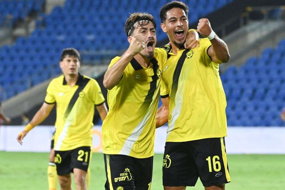 באסם זערורה ועוז בילו חוגגים , ברני ארדוב