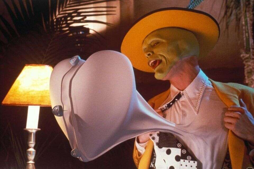 גים קארי בסרט "המסכה" , אתר IMDB
