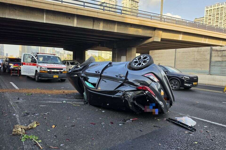 זירת התאונה בנתיבי איילון , תיעוד מבצעי מד"א