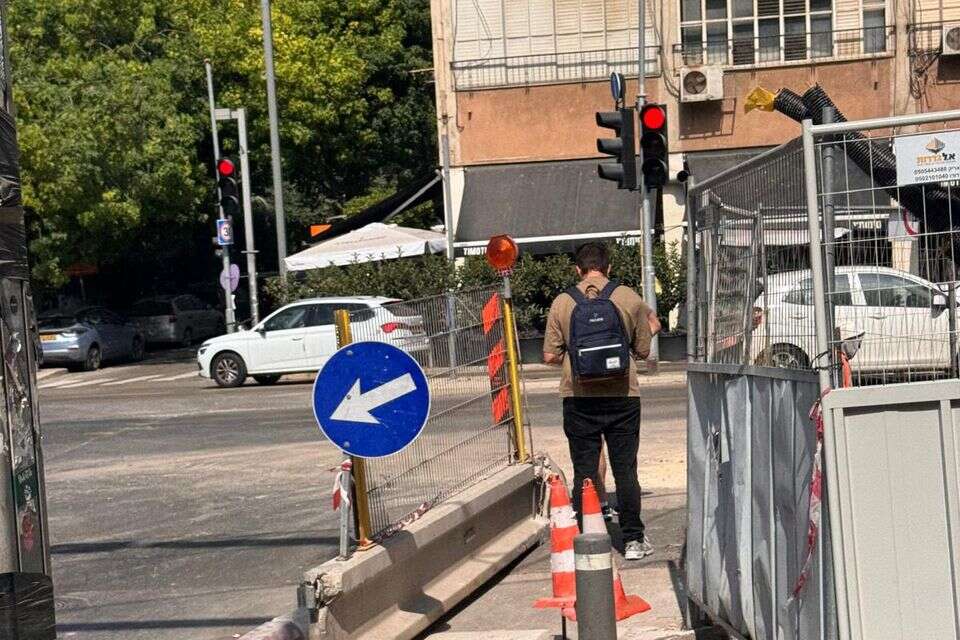 תל אביב - מסלול מכשולים בלתי אפשרי לכבדי ראייה , ליאת בני