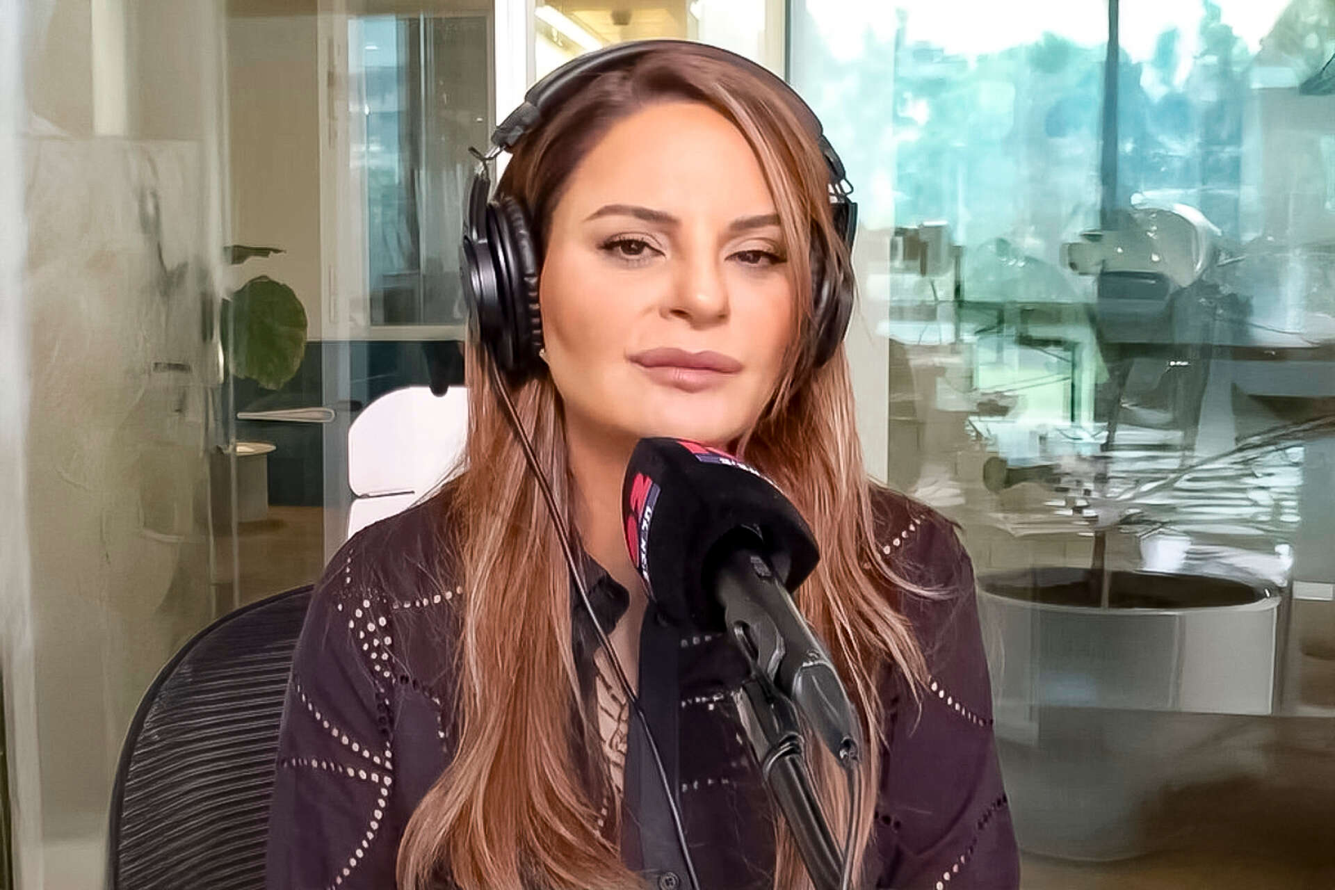 אופירה אסייג מציגה: כישוף להסרת עין הרע (וידאו)