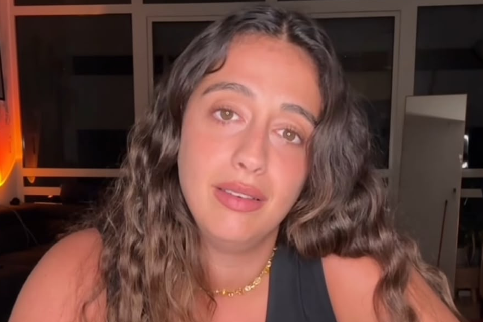 קרוב לשנה אחרי מות אחותה , אינסטגרם