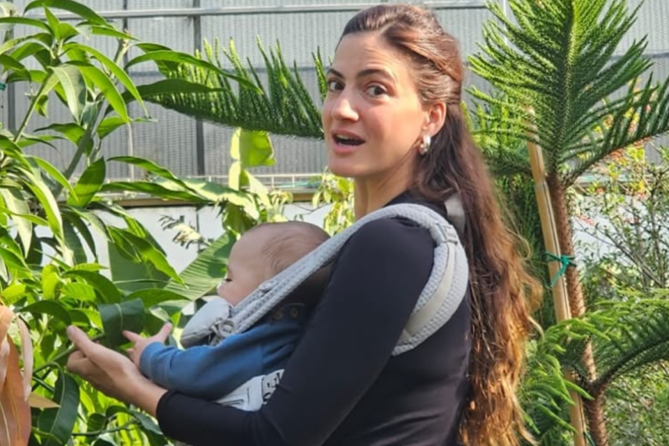 רונה לי שמעון ובנה אולי ,